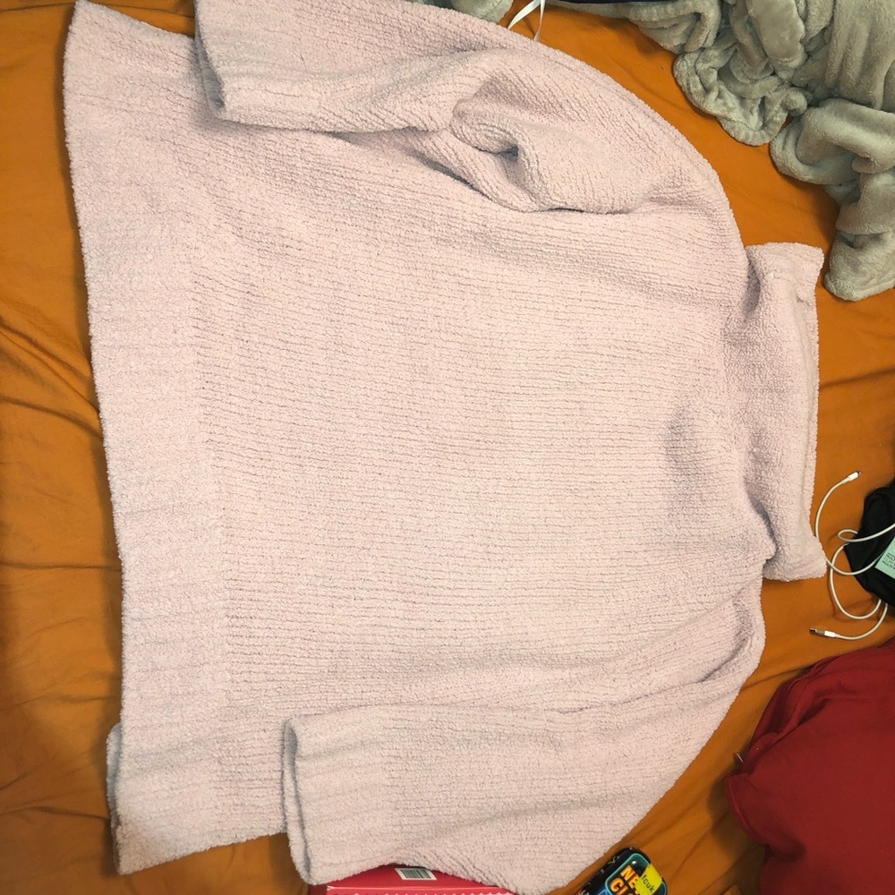 Oversized Pink Sweater ✨